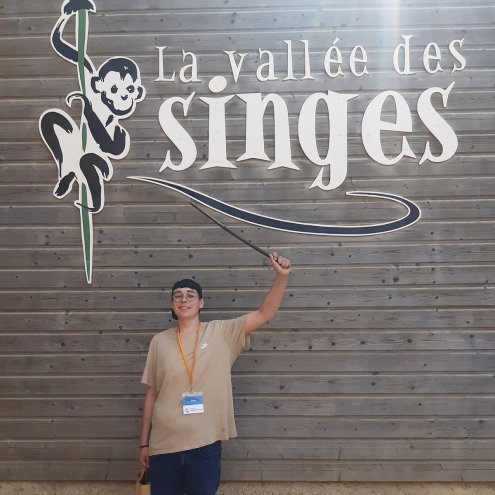 Jean r&ecirc;ve de rencontrer des chimpanz&eacute;s 