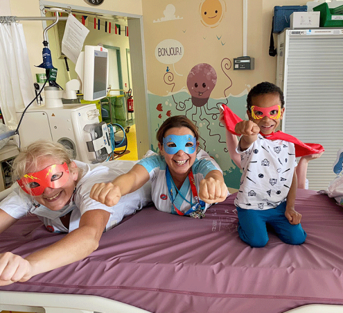  L&rsquo;Association Petits Princes a distribu&eacute; 6 000 &laquo; Kits des h&eacute;ros &raquo; aux enfants hospitalis&eacute;s en France