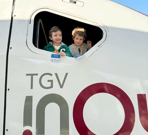 Un r&ecirc;ve sur les rails pour Valentin et Ma&euml;l 