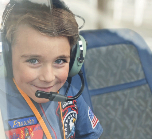 Ayden r&ecirc;ve de voler en avion 