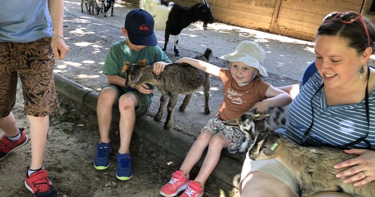 Apolline r&ecirc;ve de soigner les b&eacute;b&eacute;s animaux 